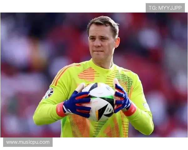 拜仁官宣诺伊尔左小腿撕裂伤停